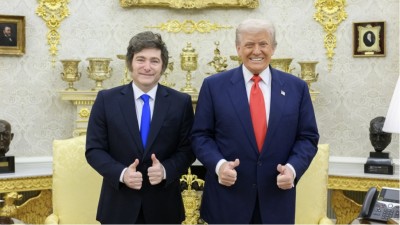 Milei e Trump se reuniram durante a tarde, quando também responderam perguntas de jornalistas (Imagem: Reprodução/Casa Rosada) Milei e Trump se reuniram durante a tarde, quando também responderam perguntas de jornalistas (Imagem: Reprodução/Casa Rosada)