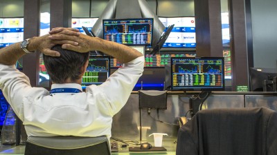 Já na outra ponta do IBOV, o Banco do Brasil pode se queimar com os Correios (Imagem: Shutterstock) Já na outra ponta do IBOV, o Banco do Brasil pode se queimar com os Correios (Imagem: Shutterstock)
