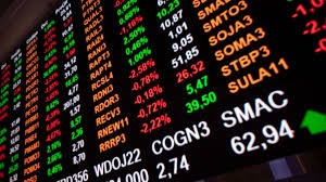 O dólar recuava 0,53% (Imagem: Shutterstock) O dólar recuava 0,53% (Imagem: Shutterstock)