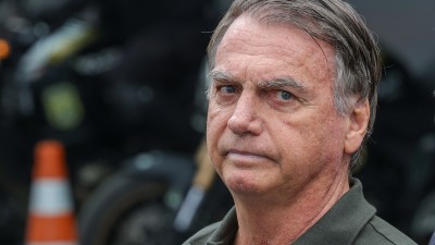 Bolsonaro foi condenado a 27 anos e 3 meses de prisão (Imagem: Agência Brasil/Fábio Pozzebom)