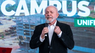 O pior desempenho do atual presidente é frente a Tarcísio de Freitas (Imagem: Shutterstock)