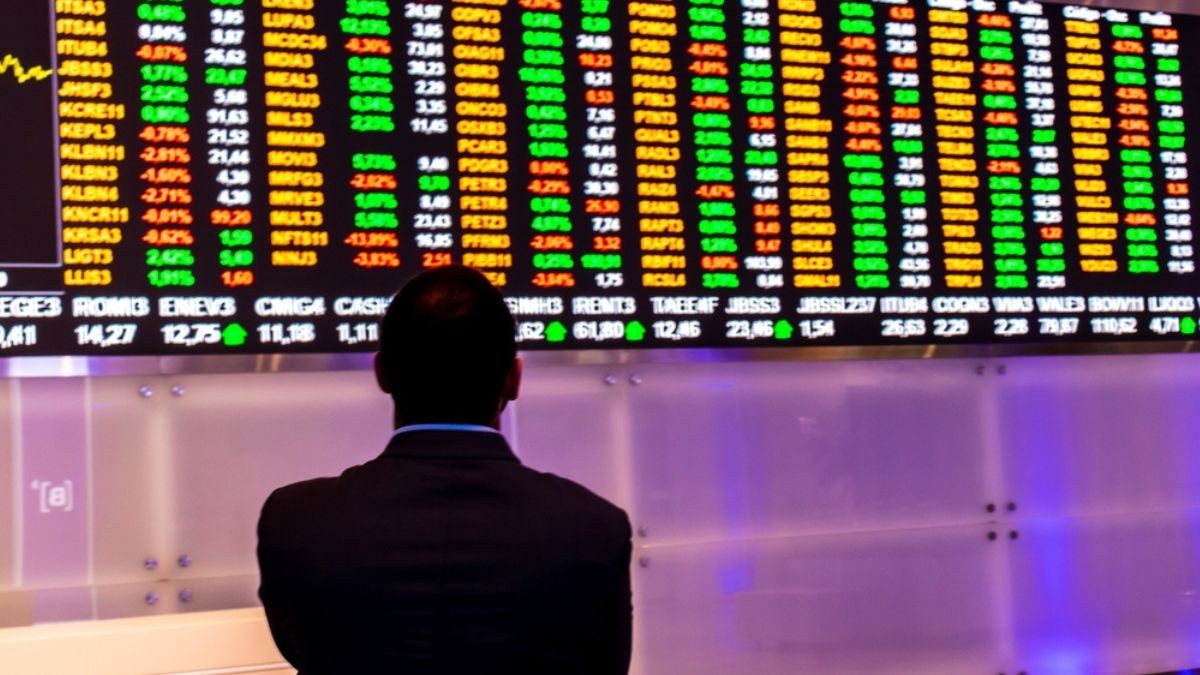 O dólar valia R$ 5,28 (Imagem: Shutterstock)