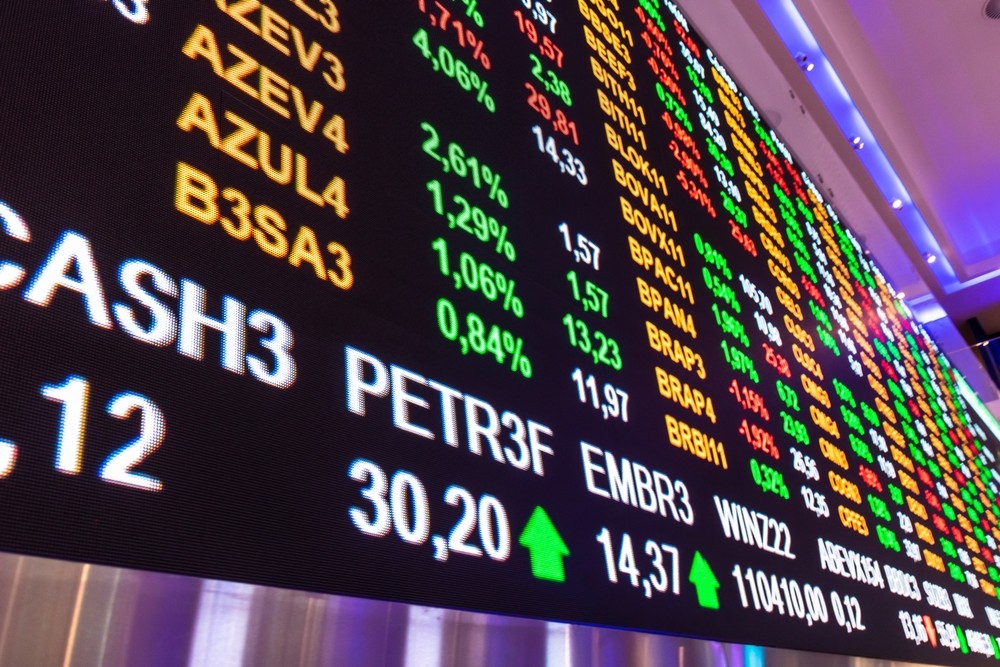 B3 reúne centenas de companhias de capital aberto (Imagem: Shutterstock)