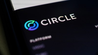 Juros elevados nos EUA e demanda cíclica por stablecoins afetam a Circle (Imagem: Shutterstock)