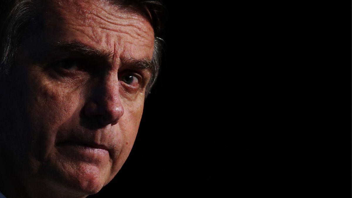 Bolsonaro está preso na sede da PF, em Brasília (Imagem: Shutterstock)