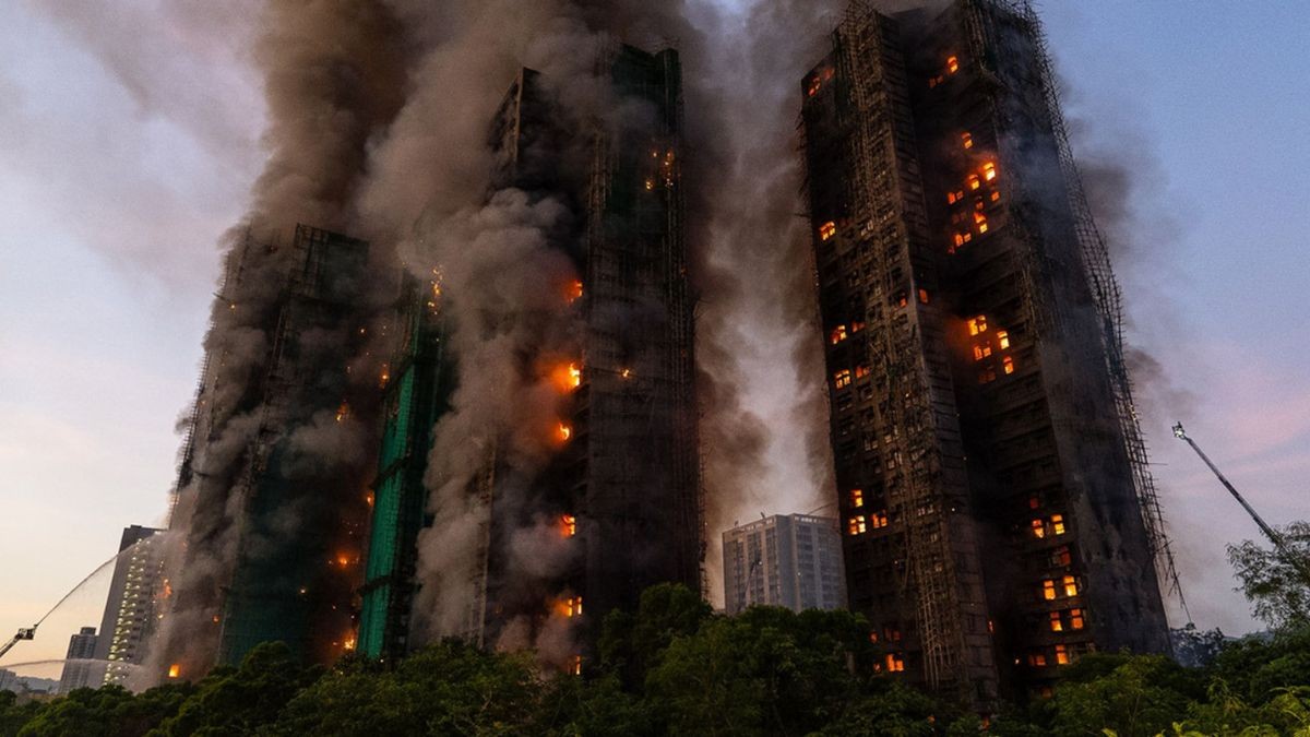 Duas pessoas sofreram queimaduras graves (Imagem: AP)