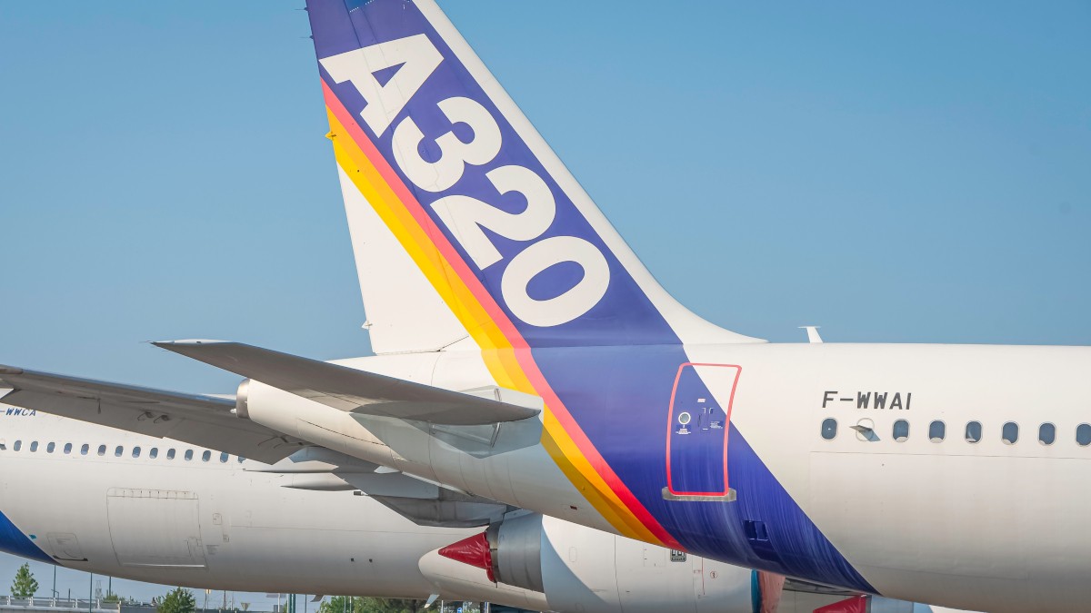 Airbus chegou a tombar -11% na Bolsa de Valores de Paris (Imagem: Shutterstock)