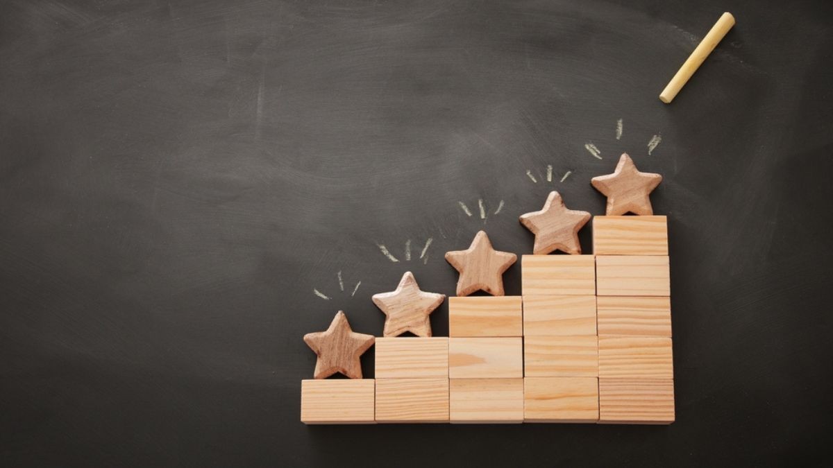 A corretora também aposta que a Selic deve encerrar 2026 em 12% (Imagem: Shutterstock)