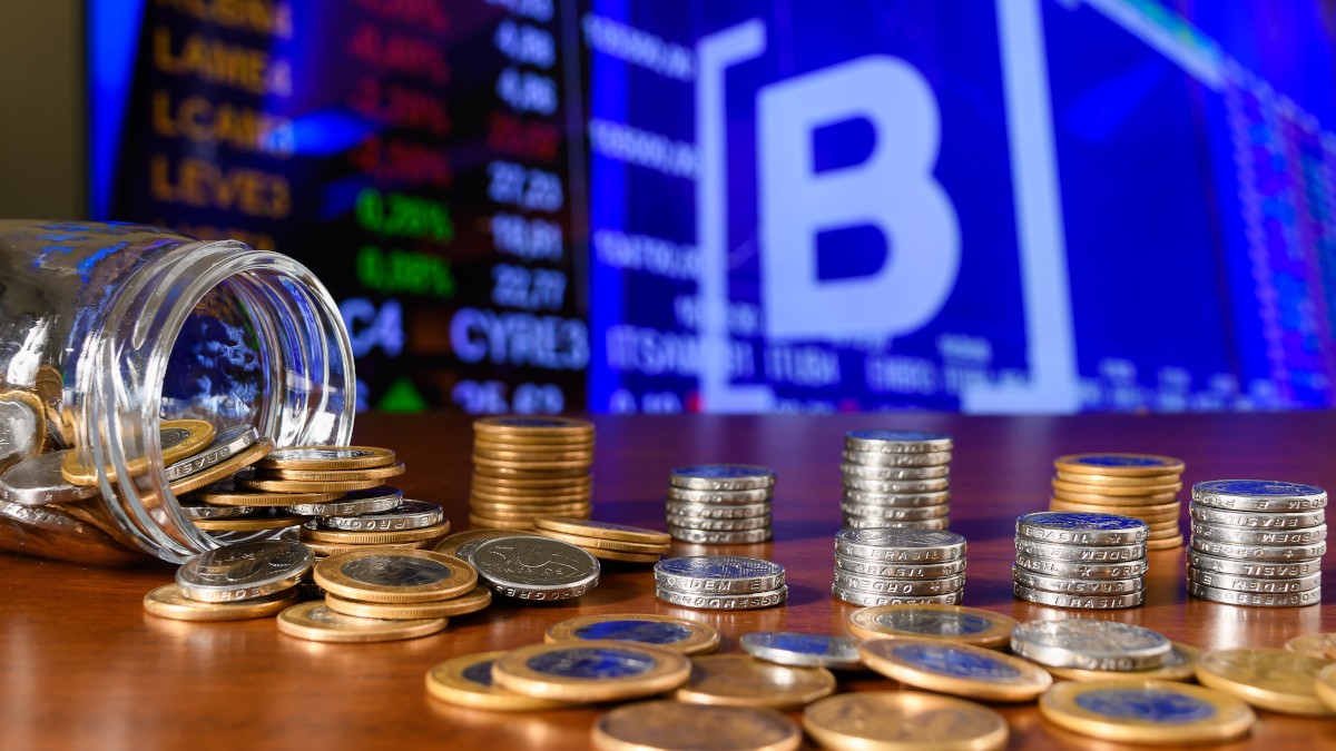 No destaque individual, IRBR3 decolou +10,20% com possível volta de dividendos (Imagem: Shutterstock)