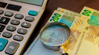 Tesouro Selic 2028 se valorizará +11,40% nos próximos 12 meses, diz C6 Bank (Imagem: Shutterstock)