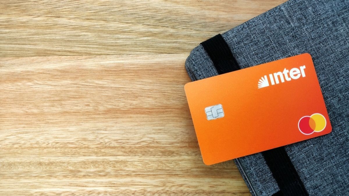 Inter (INBR32) quer crescer nos EUA e pede aval ao Fed para expandir operações loading=