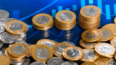 Taxas no Tesouro Direto caem e engordam patrimônio dos investidores (Imagem: Shutterstock)