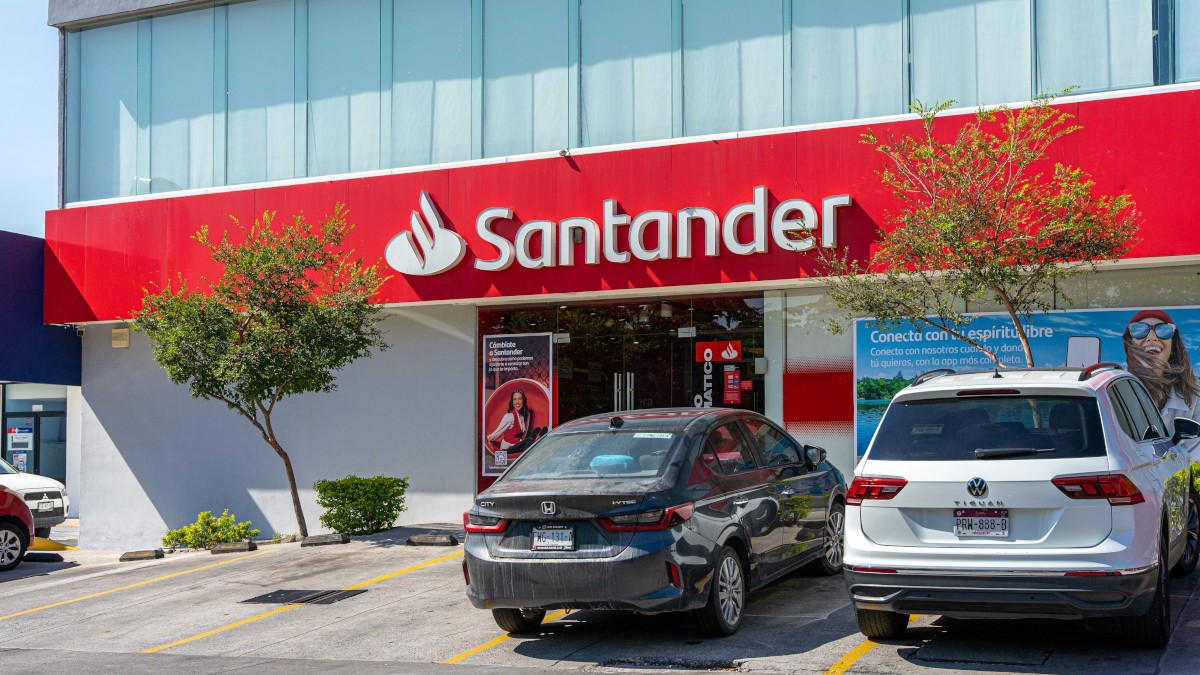 Santander Brasil libera até R$ 0,16 por unit (Imagem: Shutterstock)