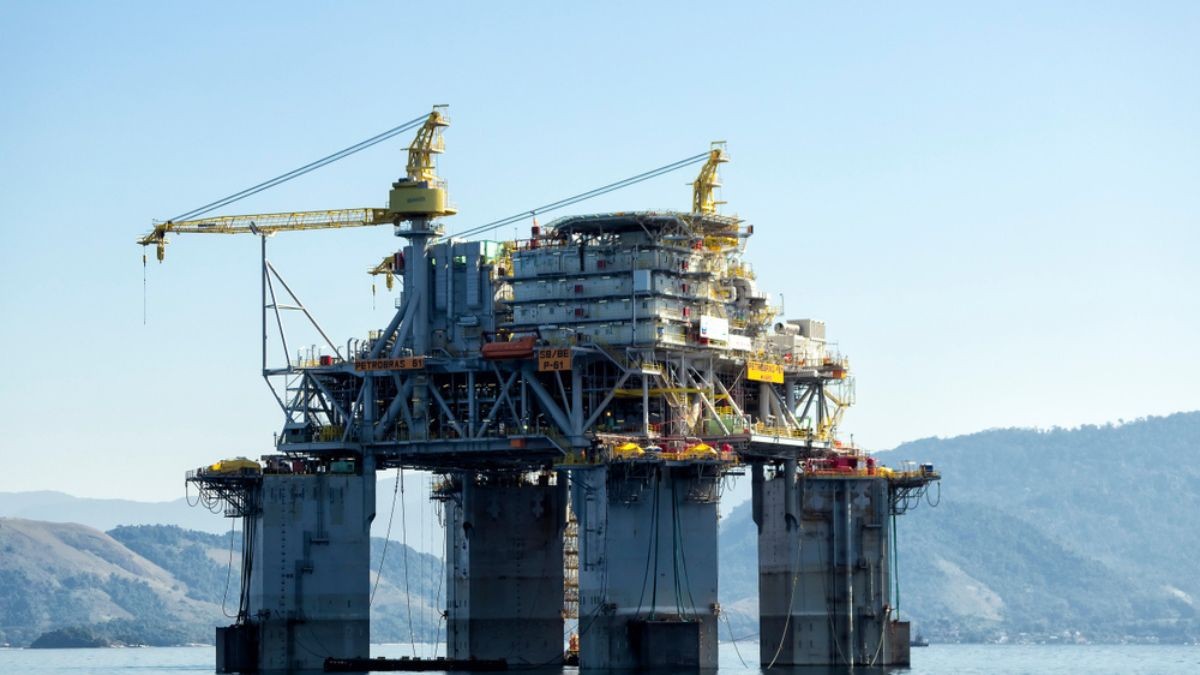 Segundo a estatal, a parada deveu-se a um "procedimento de rotina de segurança" (Imagem: Shutterstock)