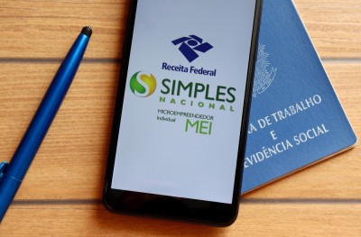 MEI é um sistema de simplificação da atividade empresarial (Imagem: Shutterstock)