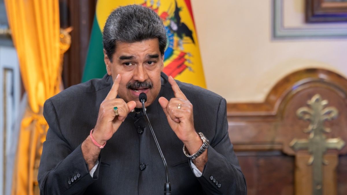 Por volta das 15h, as BDRs da mineradora subiam 6,52%, negociadas a R$ 95,61 (Imagem: Shutterstock)