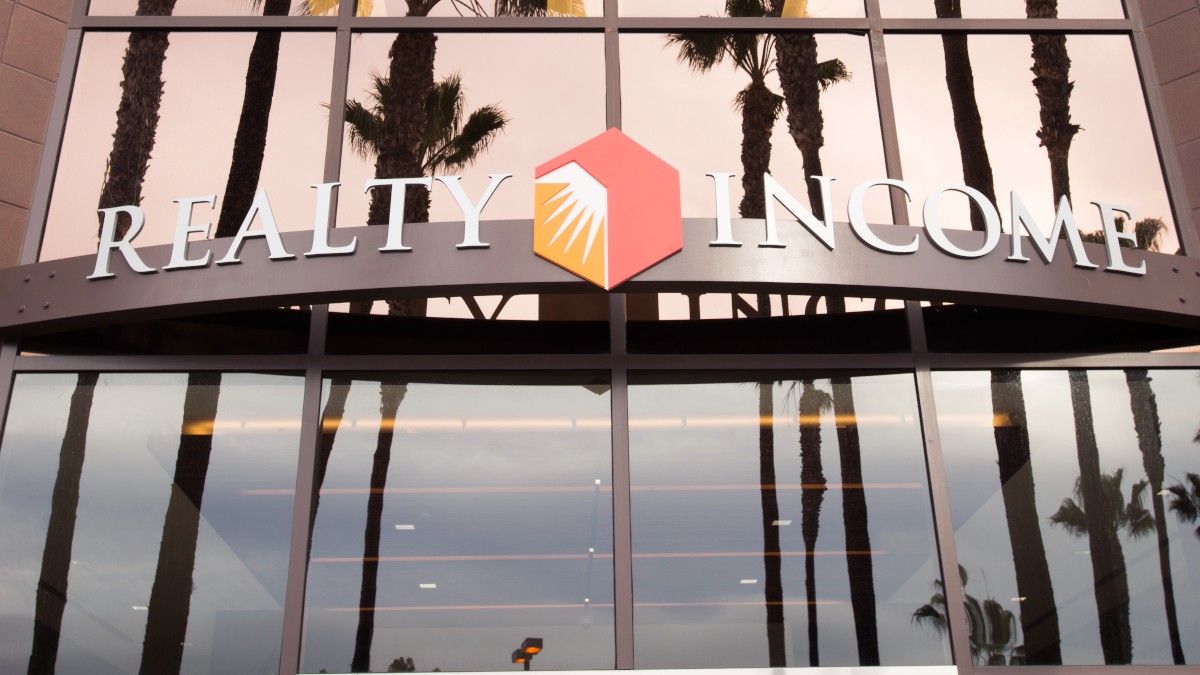 REIT O faz dinheiro aos cotistas ao alugar seus imóveis para grandes varejistas (Imagem: Divulgação)