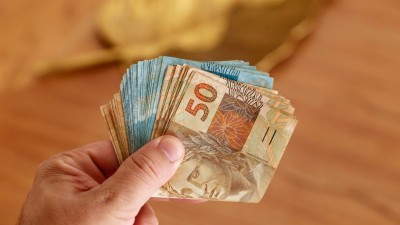 EMBJ3 está na lista (Imagem: Shutterstock)