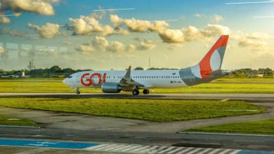 Enquanto a Gol disparava, sua principal concorrente doméstica enfrentava ventos contrários (Imagem: Shutterstock)