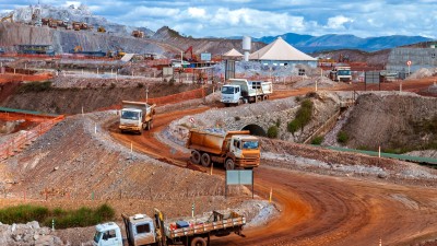 VALE3 paga juros e amortização do principal em dinheiro emprestado à empresa (Imagem: Shutterstock)