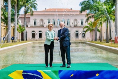 Presidente da Comissão Europeia se reuniu com Lula no Rio de Janeiro (Imagem: Shutterstock)