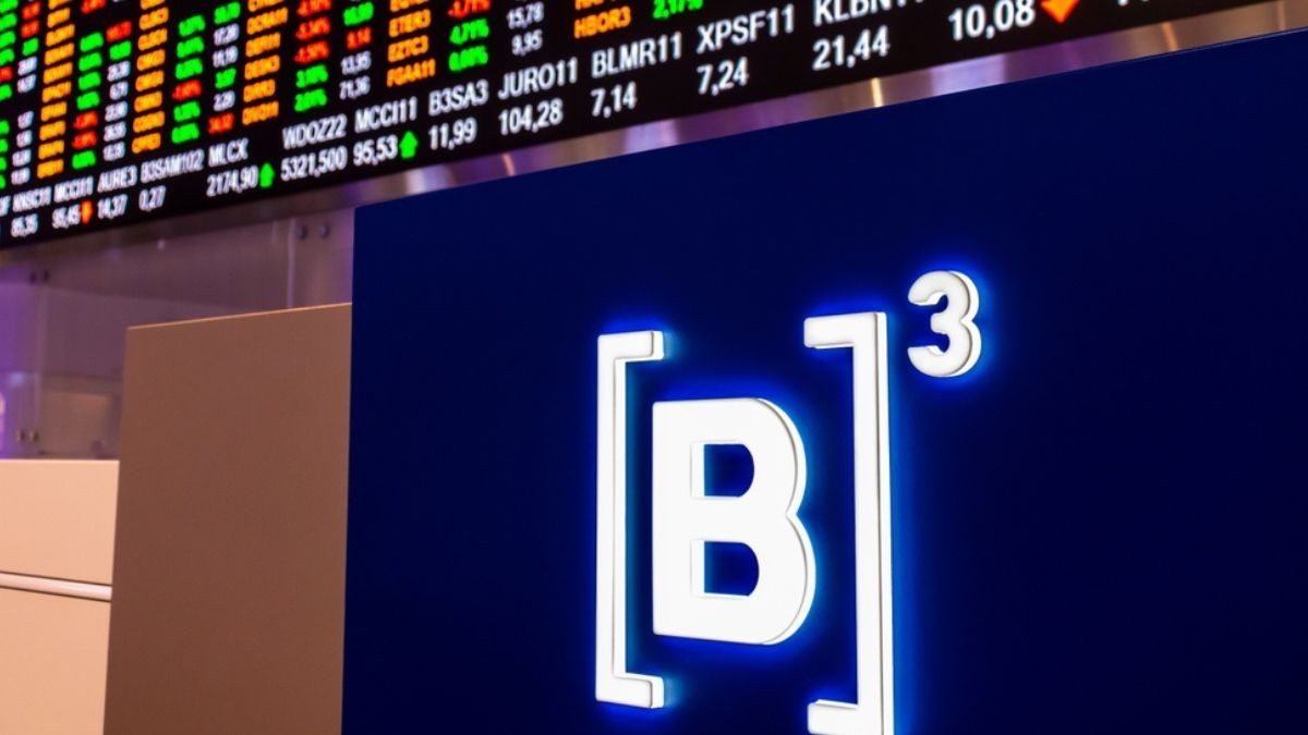 No acumulado do ano, o montante movimentado apresentou avanço de 15% (Imagem: Shutterstock)