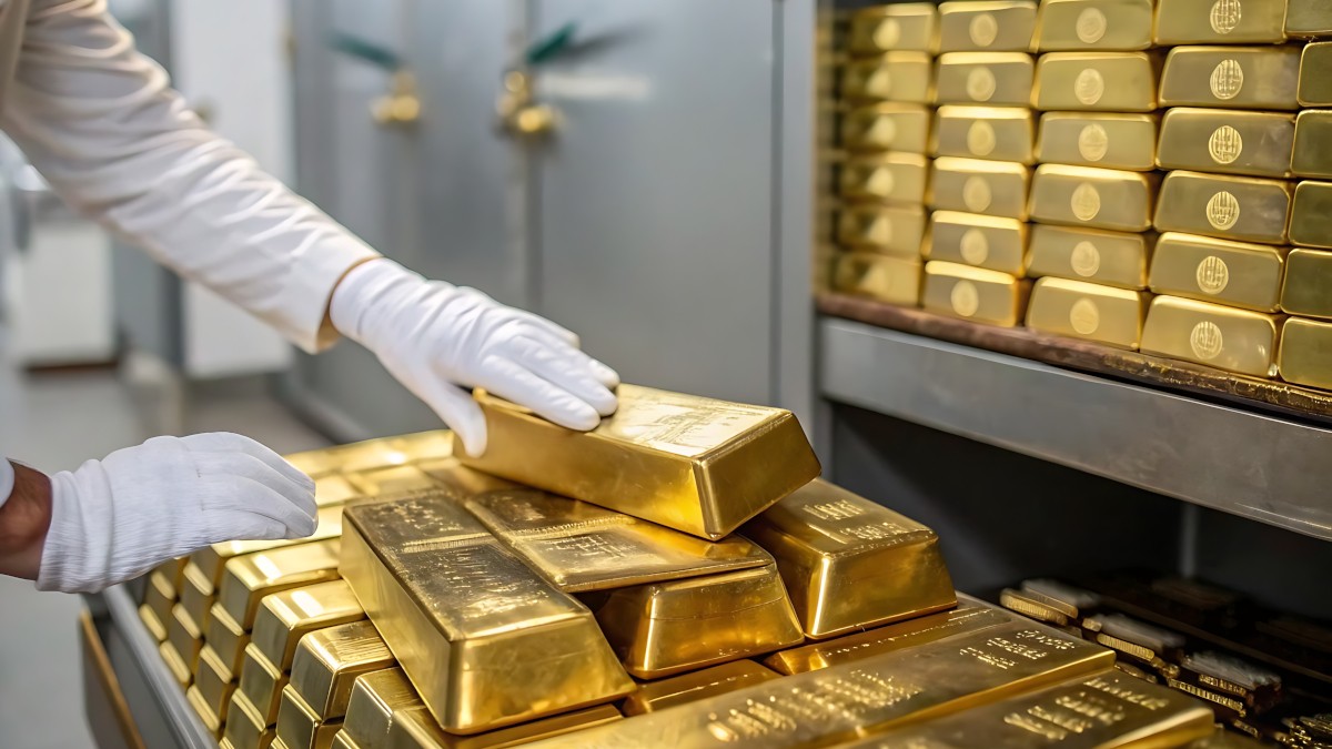 Queda de braço entre Trump e Europa pela Groenlândia impulsiona cotação do ouro (Imagem: Shutterstock)