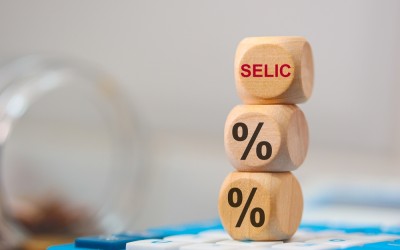 Selic e responsável por ancorar grande parte dos investimentos no país (Imagem: Shutterstock)
