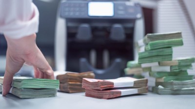 Na prática, os maiores bancos terão que arcar com a maior fatia (Imagem: Shutterstock)