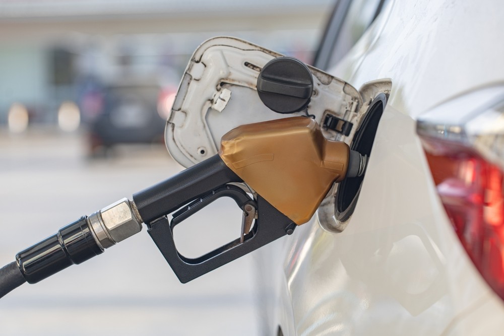 Gasolina é um dos combustíveis mais usados no Brasil (Imagem: Shutterstock)