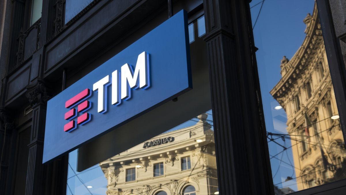 A operadora vem buscando ampliar sua oferta de serviços digitais para empresas (Imagem: Shutterstock)