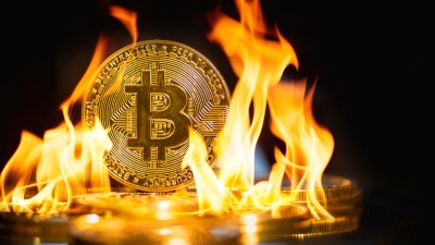 BTC ostenta desconto quase -40% ante sua máxima de preços a US$ 126,1 mil (Imagem: Shutterstock)