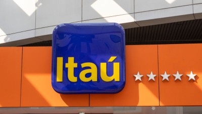 Itaú apresentou mais um lucro recorde no 4T25 (Imagem: Shutterstock)