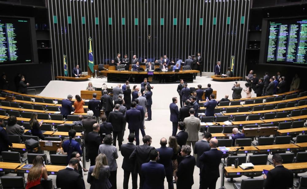 Plenário da Câmara aprovou texto depois do Senado (Imagem: Kayo Magalhães / Câmara dos Deputados)