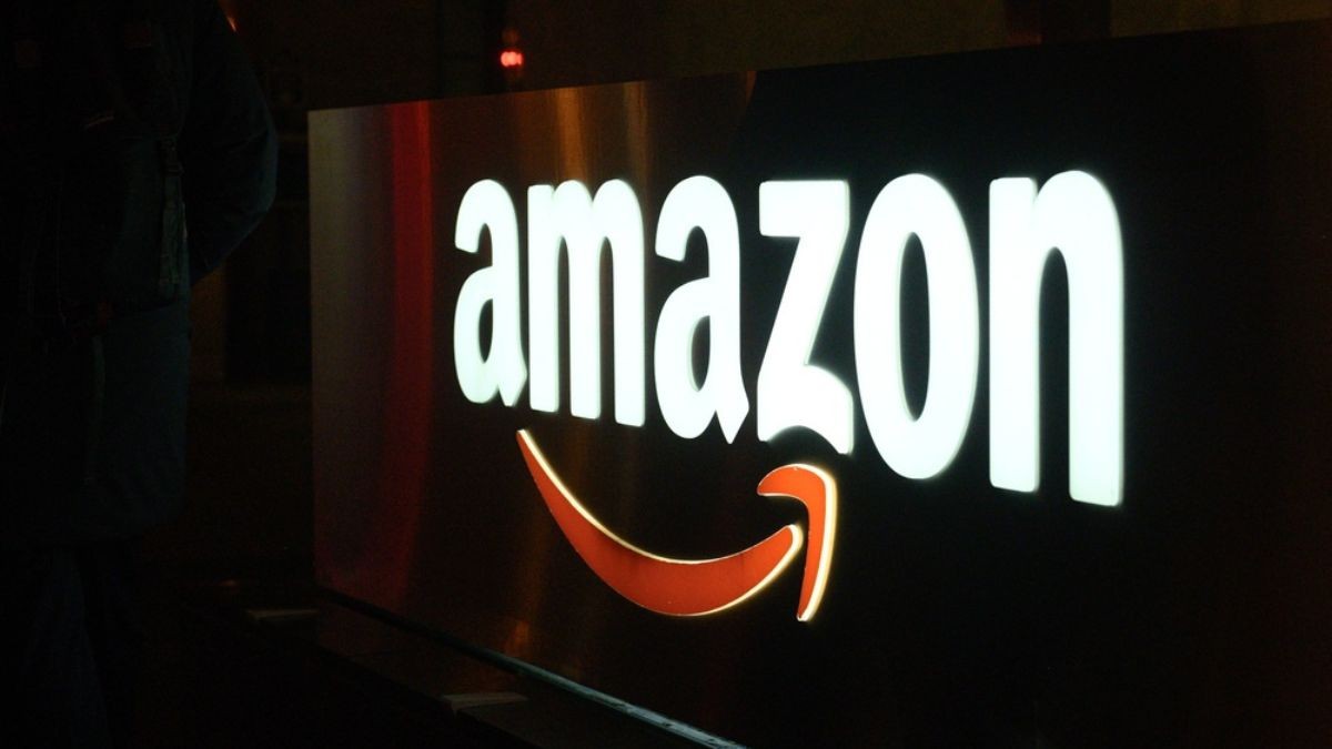 A empresa anunciou que passará a vender títulos impressos diretamente dentro do seu aplicativo (Imagem: Shutterstock)