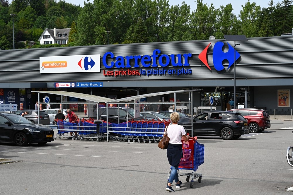 Carrefour foi fundado na França, mas hoje atua em diversos países, incluindo o Brasil (Imagem: Shutterstock)