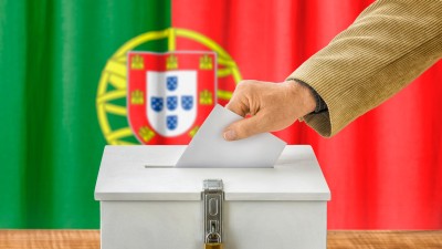 Boca de urna aponta vantagem de candidato moderado em detrimento de político da extrema-direita (Imagem: Shutterstock)
