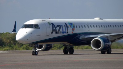 Com a aprovação, a Azul se aproxima de concluir um ciclo iniciado em maio de 2025 (Imagem: Shutterstock)