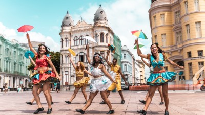 FII de shopping center pagará R$ 14,91 por cota, maior valor nominal de dividendos (Imagem: Shutterstock)