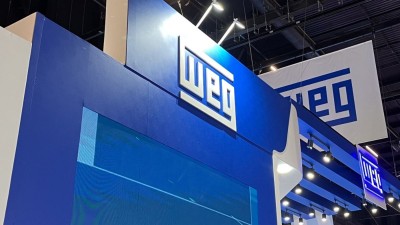 Nesta quinta-feira (19), as ações fecharam em baixa de 3,78%, a R$ 51,37 (Imagem: Shutterstock)