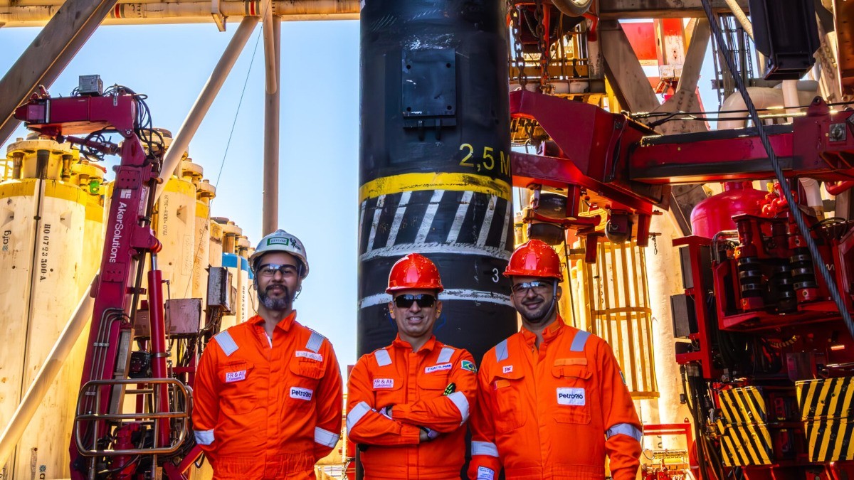 PRIO3 volta ao ranking das empresas mais líquidas na bolsa de valores (Imagem: Shutterstock)