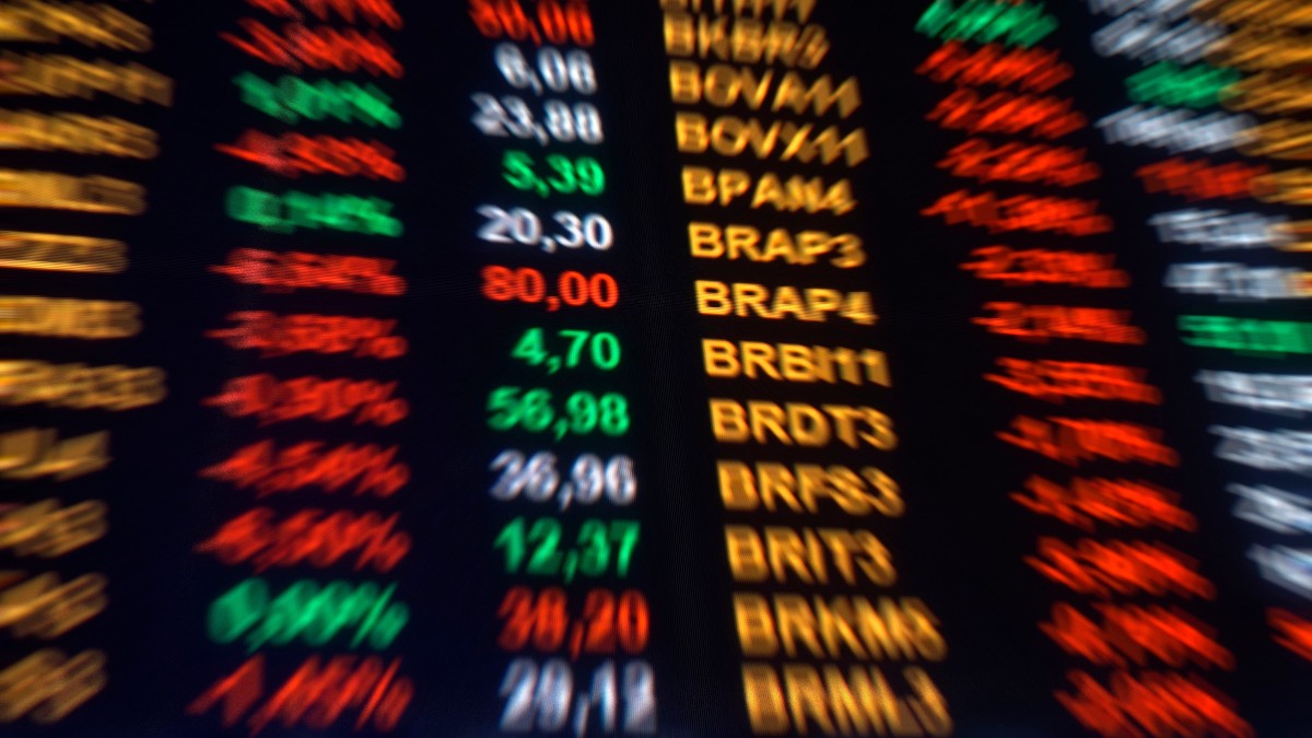 Investidores globais seguem animados com o efeito HALO no Ibovespa (Imagem: Shutterstock)