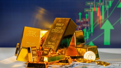 Ouro tocou máxima ao redor de US$ 5,6 mil por onça-troy no final de janeiro de 2026 (Imagem: Shutterstock)