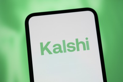 Fundadora do Kalshi é brasileira que foi apontada como nova jovem bilionária (Imagem: Shutterstock)