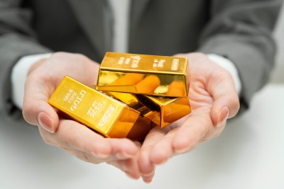 Ouro é um dos investimentos de maior retorno nos últimos anos (Imagem: Shutterstuck)