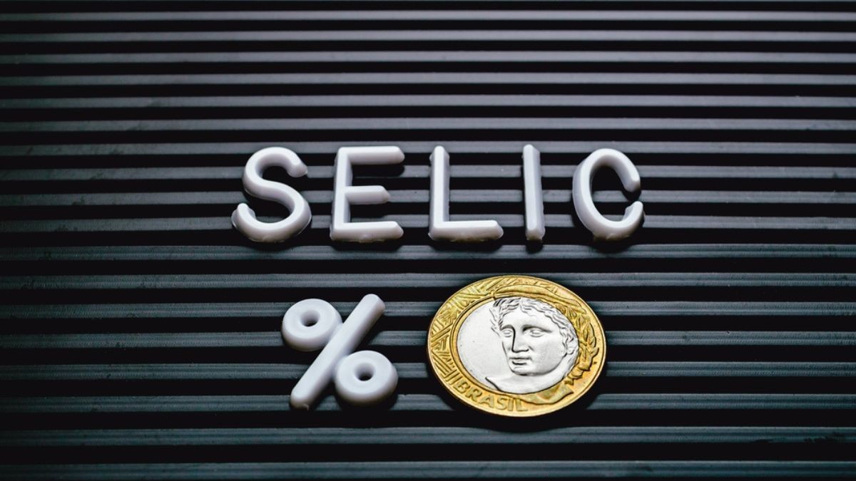 A próxima reunião do Copom ocorre nos dias 17 e 18 de março (Imagem: Shutterstock)