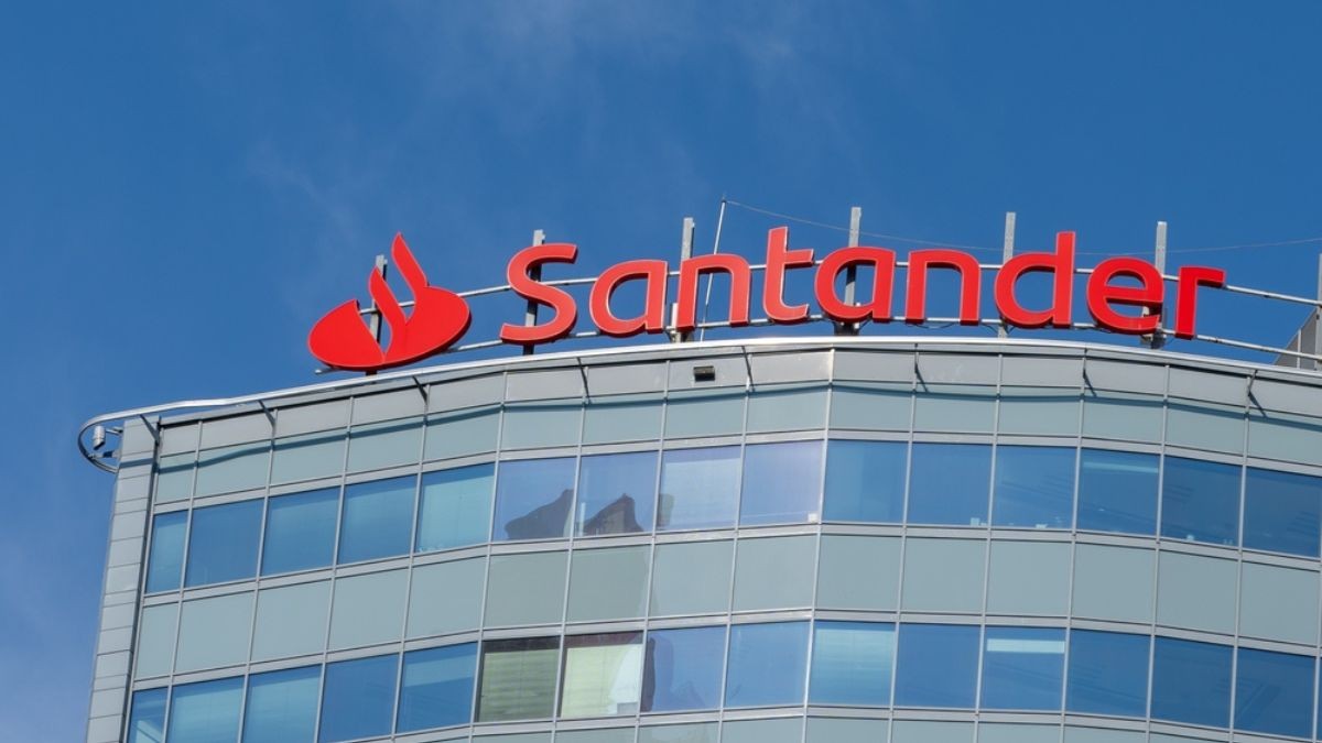 A B3 confirmou a saída de Finkelsztain em comunicado ao mercado (Imagem: Shutterstock)