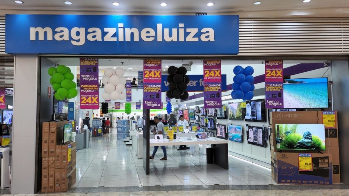 Magazine Luiza deve distribuir mais de R$ 60 milhões aos acionistas (Imagem: Shutterstock)