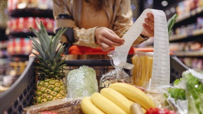 Os preços dos alimentos para consumo domiciliar subiram 1,10% em março (Imagem: Shutterstock)