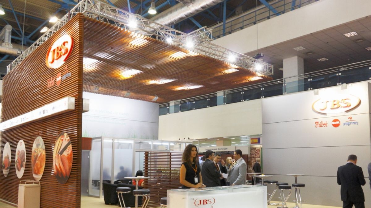 A Fitch também projetou a redução gradual da alavancagem nos próximos anos (Imagem: Shutterstock)